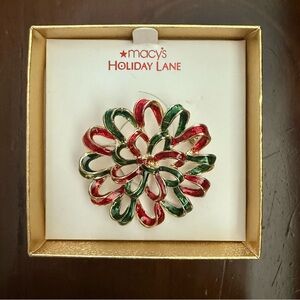 Macy's Holiday Lane ribbon wreath brooch